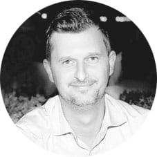 Oleg Parashchak — CEO & Founder Finance Media Holding: Beinsure & Forinsurer