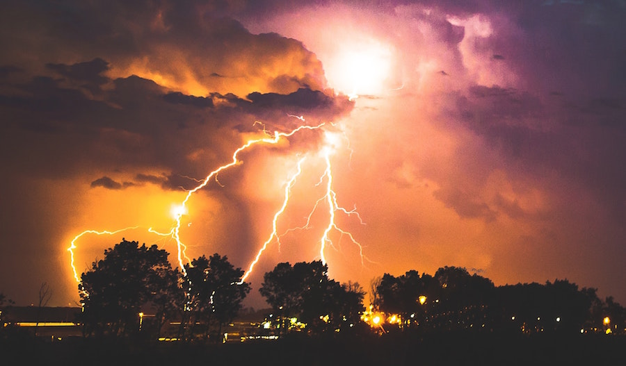 How homeowners insurance covers lightning damage?