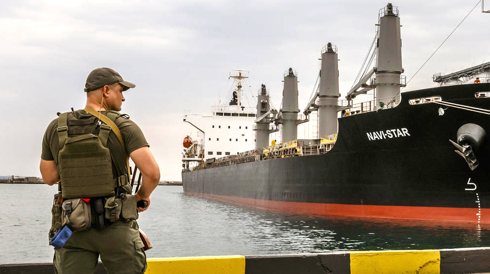 Insurers suspenses of a cargo insurance safeguarding Ukraine’s grain shipments