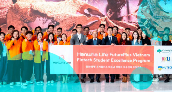 Hanwha Life hosts FuturePlus FinTech training for Vietnamese students