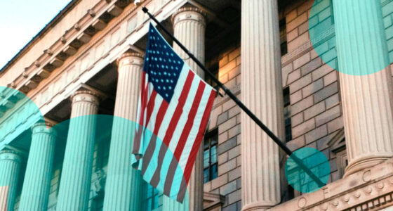 US prosecutors charge 30 in insider trading scheme