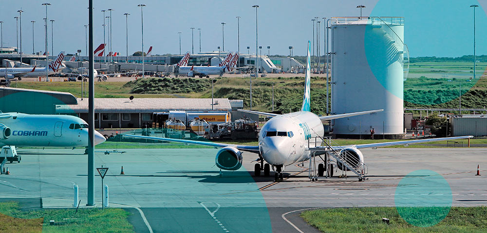 Queensland storms bring giant hail, flooding and Brisbane Airport delays