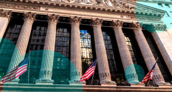 AI bubble could burst in 2027-2028, triggering 36% S&P 500 crash